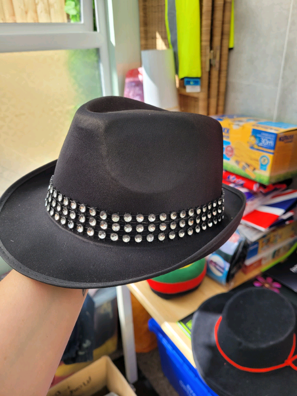 Diamond trilby hat | in Sunderland 